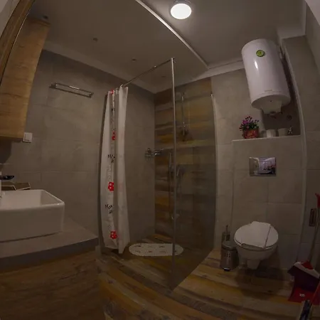 Premier 29 Milmari Wellness&spa 公寓